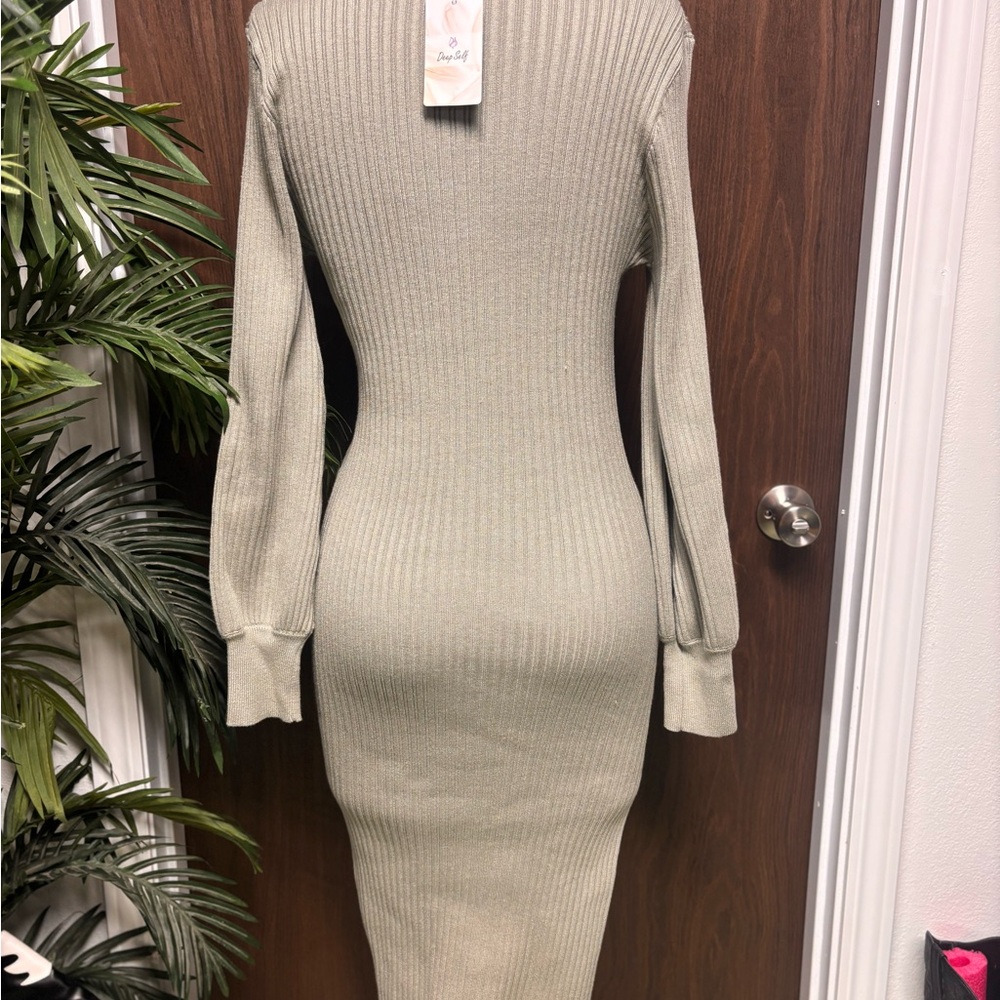 Deep Self Olive Ribbed Ruched Tie Front Midi Sweater Dress - Picture 4 of 13